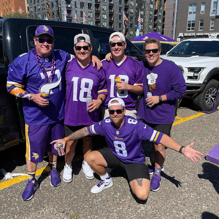 burrito-mac-tailgating-vikings